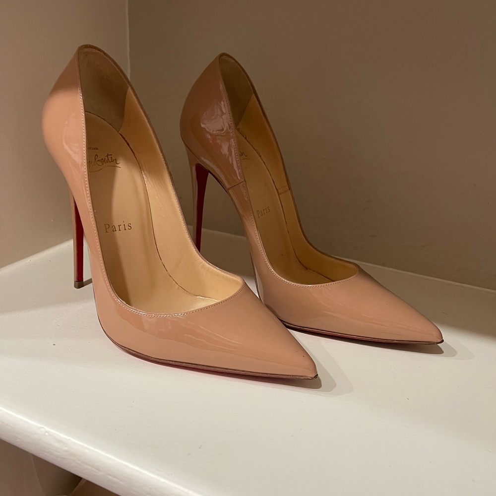 Christian Louboutin Nude heels!!